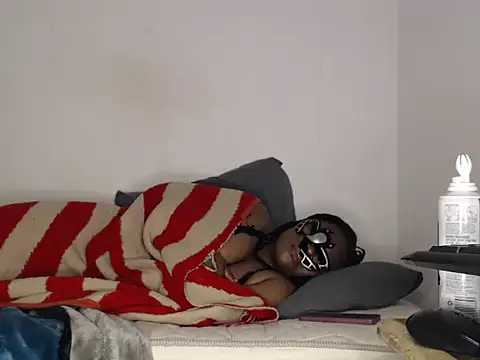 Lady Dianaxx online show from 04-15-26, 07:58