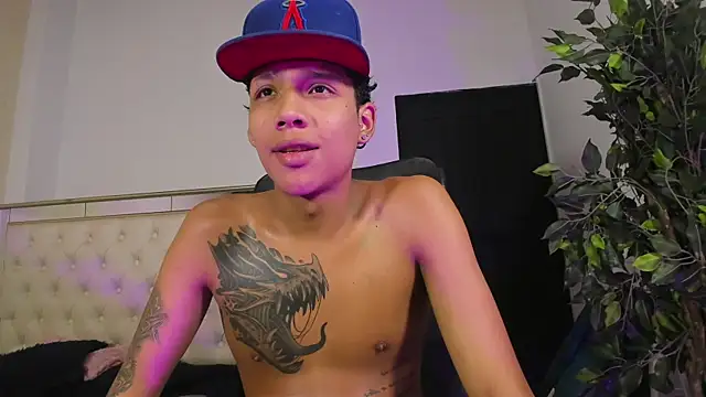 Gold Pleasuree online show from 04-18-26, 03:32