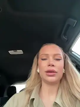 Girl-Mia online show from 04-04-26, 04:55