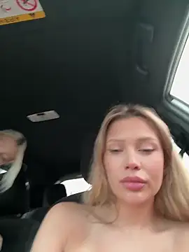 Girl-Mia online show from 04-16-26, 04:02