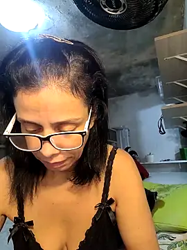 Snapshot of Cristotoza chatting on 04-22-26, 10:00 Cristotoza online show from 04-22-26, 10:00