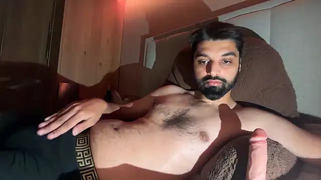 Snapshot of priyxh chatting on 06-05-26, 10:48 priyxh online show from 06-05-26, 10:48