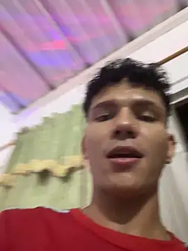 Snapshot of sebascuterouss chatting on 04-25-26, 02:47 sebascuterouss online show from 04-25-26, 02:47