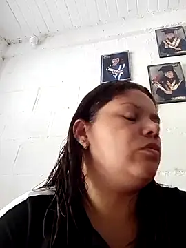 Zafiro MD online show from 04-04-26, 01:19