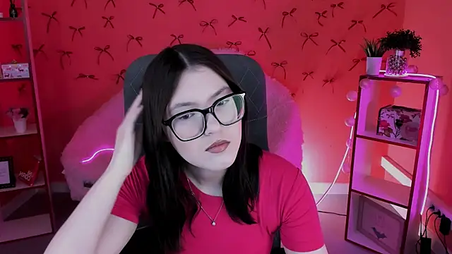 JennyGibson online show from 04-24-26, 05:10