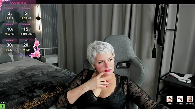 Linda Zef1r online show from 05-19-26, 09:26