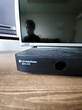 ho2jjahk online show from 04-06-26, 04:32