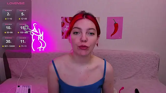 Snapshot of Marie_Reyess chatting on 05-05-26, 05:59 Marie Reyess online show from 05-05-26, 05:59