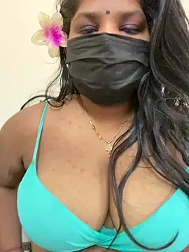 Snapshot of Shalu_naughty69 chatting on 06-05-26, 07:47 Shalu naughty69 online show from 06-05-26, 07:47