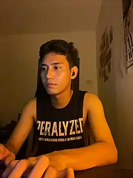 Snapshot of Rye_1989 chatting on 04-01-26, 01:41 Rye 1989 online show from 04-01-26, 01:41