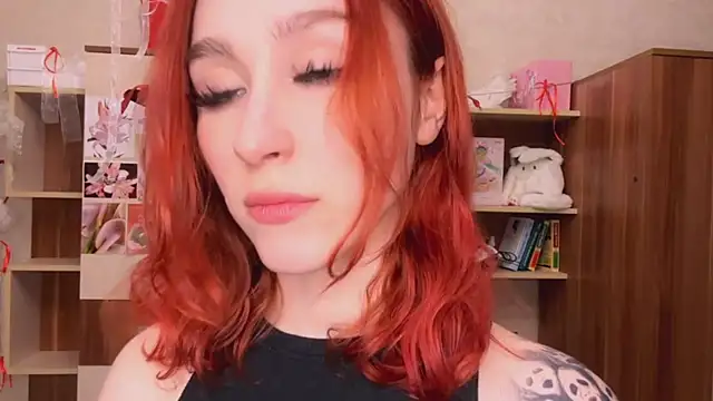 Snapshot of CindyHouse chatting on 04-12-26, 09:42 CindyHouse online show from 04-12-26, 09:42
