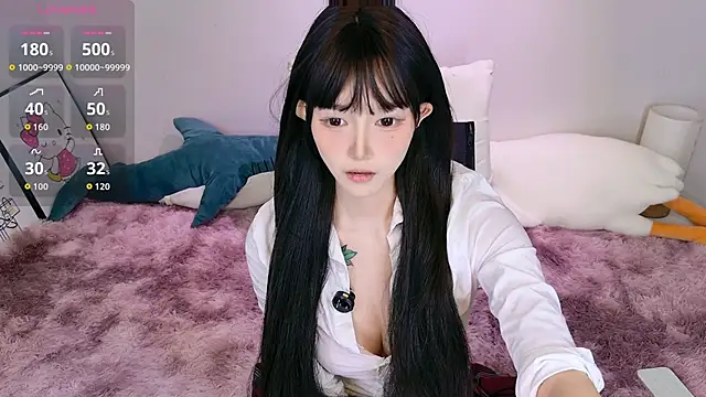 Snapshot of yezi-798 chatting on 05-18-26, 04:35 yezi-798 online show from 05-18-26, 04:35