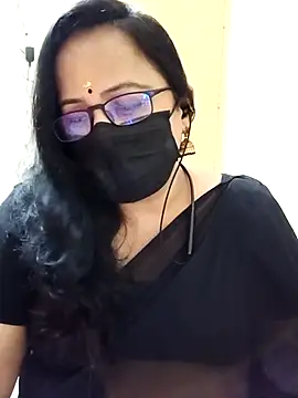 monisha cam online show from 04-28-26, 06:13