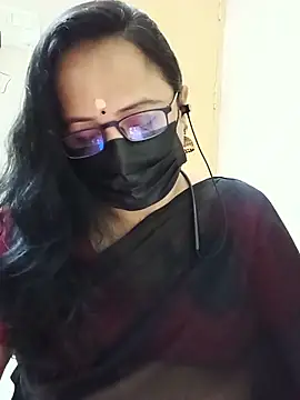 monisha cam online show from 05-13-26, 01:19