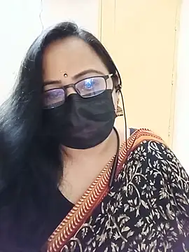 Snapshot of monisha_cam chatting on 06-18-26, 05:39 monisha cam online show from 06-18-26, 05:39