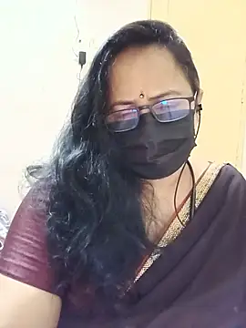 Snapshot of monisha_cam chatting on 07-02-26, 05:52 monisha cam online show from 07-02-26, 05:52