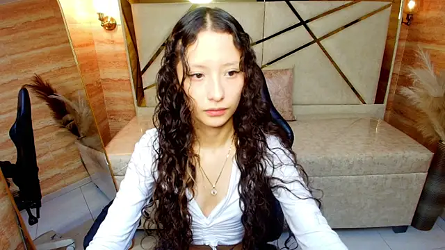 Snapshot of abby__r chatting on 04-11-26, 12:42 abby r online show from 04-11-26, 12:42