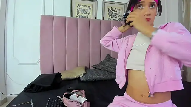 Alexa fox669 online show from 06-25-26, 01:26