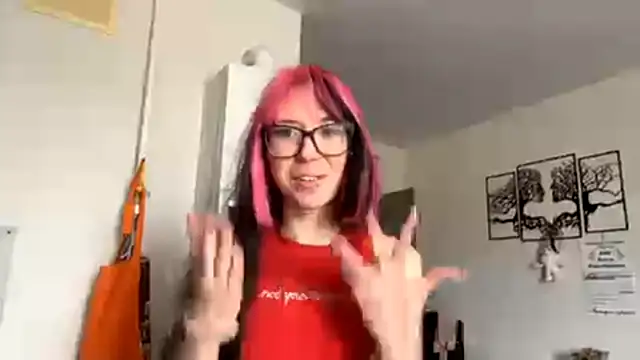 Snapshot of WifeAileen chatting on 04-14-26, 07:03 WifeAileen online show from 04-14-26, 07:03
