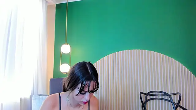 Snapshot of Alicecoule_ chatting on 05-28-26, 11:51 Alicecoule online show from 05-28-26, 11:51