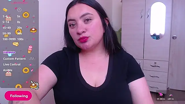 Snapshot of Demy_spicy chatting on 06-16-26, 07:38 Demy spicy online show from 06-16-26, 07:38