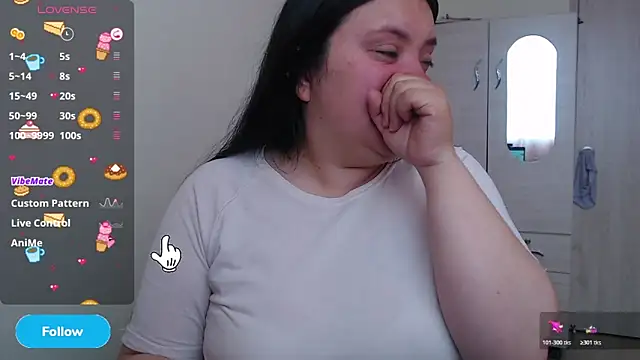 Snapshot of Demy_spicy chatting on 06-17-26, 01:45 Demy spicy online show from 06-17-26, 01:45