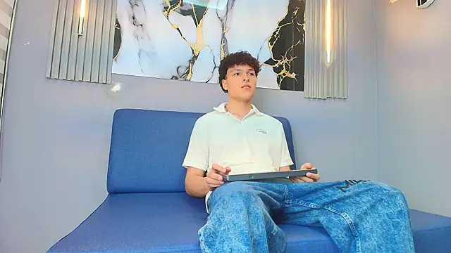 Snapshot of GOMEZZ_07 chatting on 04-06-26, 08:10 GOMEZZ 07 online show from 04-06-26, 08:10