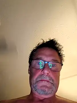 ResignedEsthetic online show from 04-01-26, 10:40