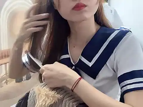 Snapshot of ___Nami___ chatting on 04-17-26, 12:24 Nami online show from 04-17-26, 12:24