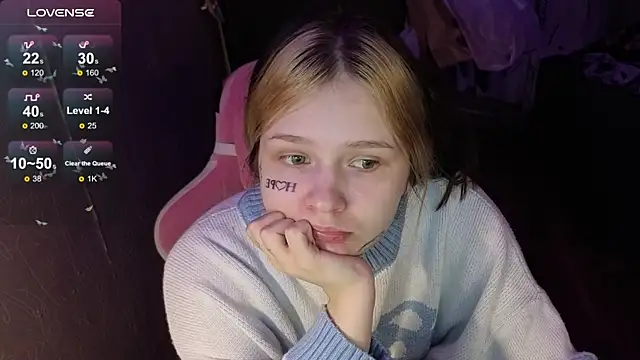 Liaa Lii online show from 04-13-26, 08:25