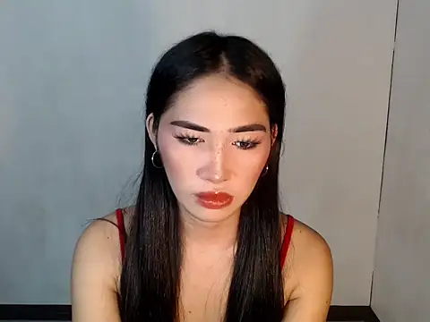 Snapshot of urasiankylie chatting on 05-01-26, 01:26 urasiankylie online show from 05-01-26, 01:26