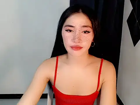 Snapshot of urasiankylie chatting on 05-05-26, 04:48 urasiankylie online show from 05-05-26, 04:48
