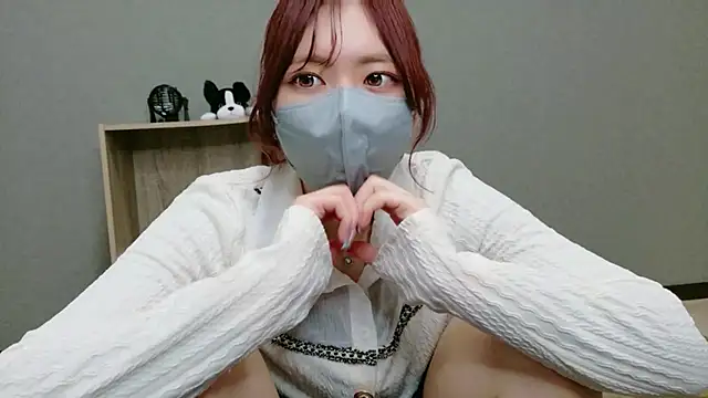 Snapshot of YUA_0425 chatting on 05-13-26, 05:21 YUA 0425 online show from 05-13-26, 05:21