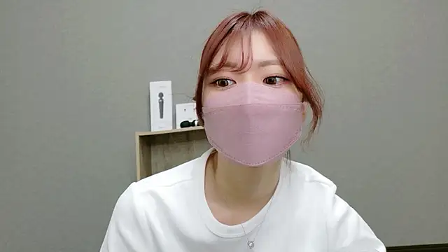 Snapshot of YUA_0425 chatting on 05-22-26, 02:40 YUA 0425 online show from 05-22-26, 02:40