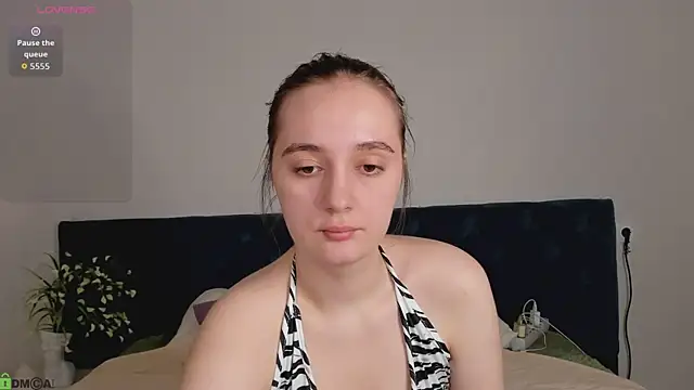 Snapshot of Amy-Desiree chatting on 07-03-26, 01:34 Amy-Desiree online show from 07-03-26, 01:34