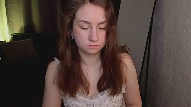 KattrinCutie online show from 04-08-26, 05:40