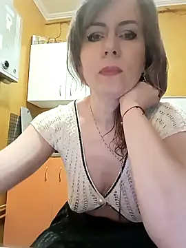 Snapshot of TaynaSecret chatting on 04-30-26, 08:37 TaynaSecret online show from 04-30-26, 08:37