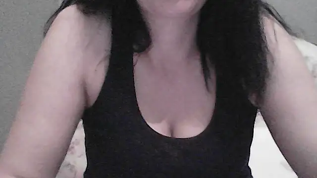 Snapshot of sara_41 chatting on 04-16-26, 09:39 sara 41 online show from 04-16-26, 09:39