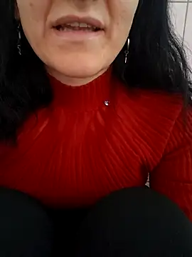 Snapshot of sara_41 chatting on 04-19-26, 12:26 sara 41 online show from 04-19-26, 12:26