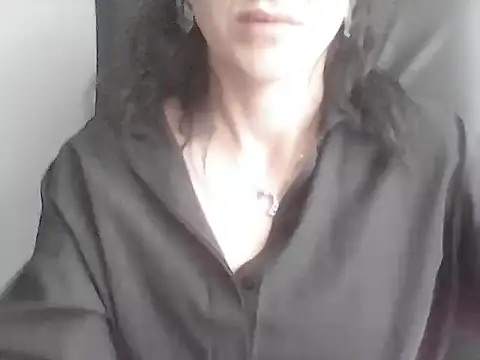 Snapshot of sara_41 chatting on 05-01-26, 09:58 sara 41 online show from 05-01-26, 09:58