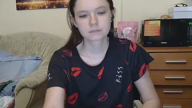 Snapshot of JessicaHolland1 chatting on 05-31-26, 05:53 JessicaHolland1 online show from 05-31-26, 05:53