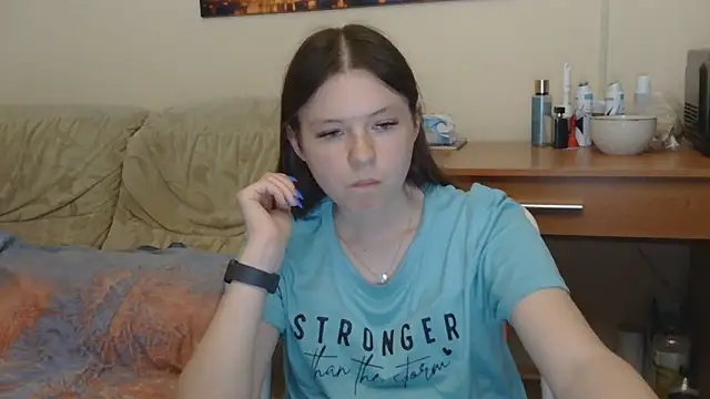 Snapshot of JessicaHolland1 chatting on 06-08-26, 06:08 JessicaHolland1 online show from 06-08-26, 06:08