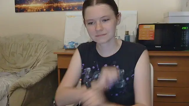 Snapshot of JessicaHolland1 chatting on 06-23-26, 07:01 JessicaHolland1 online show from 06-23-26, 07:01
