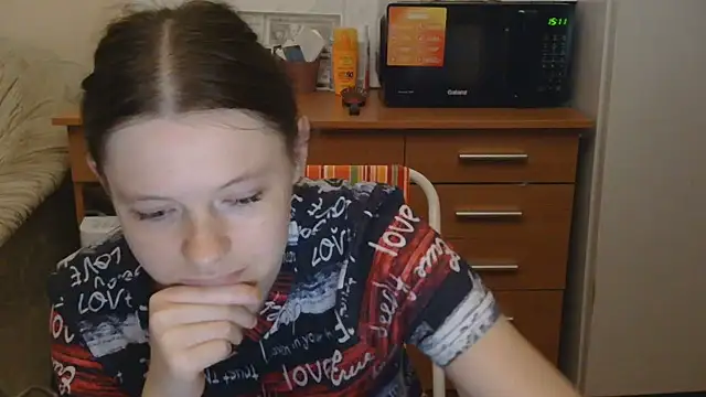 Snapshot of JessicaHolland1 chatting on 07-05-26, 06:37 JessicaHolland1 online show from 07-05-26, 06:37