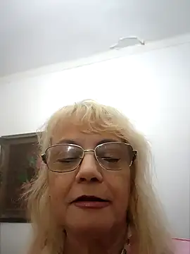 Snapshot of MatureElegantWidow chatting on 04-10-26, 12:16 MatureElegantWidow online show from 04-10-26, 12:16