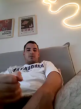 Snapshot of tomasF7 chatting on 04-07-26, 12:05 tomasF7 online show from 04-07-26, 12:05