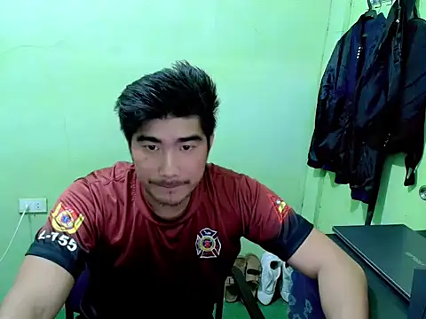 Snapshot of Hunkfireman chatting on 04-23-26, 02:57 Hunkfireman online show from 04-23-26, 02:57