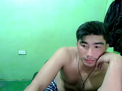 Snapshot of Hunkfireman chatting on 05-02-26, 11:26 Hunkfireman online show from 05-02-26, 11:26