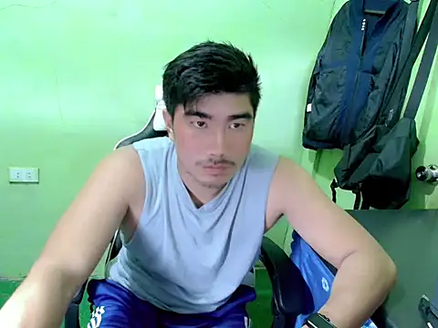 Snapshot of Hunkfireman chatting on 05-15-26, 10:50 Hunkfireman online show from 05-15-26, 10:50