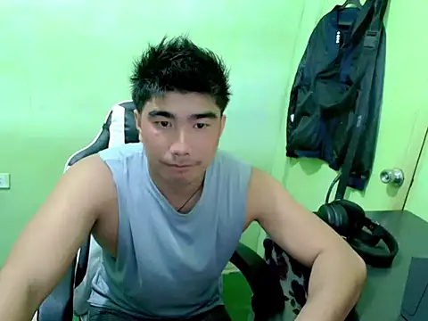 Snapshot of Hunkfireman chatting on 05-23-26, 12:49 Hunkfireman online show from 05-23-26, 12:49